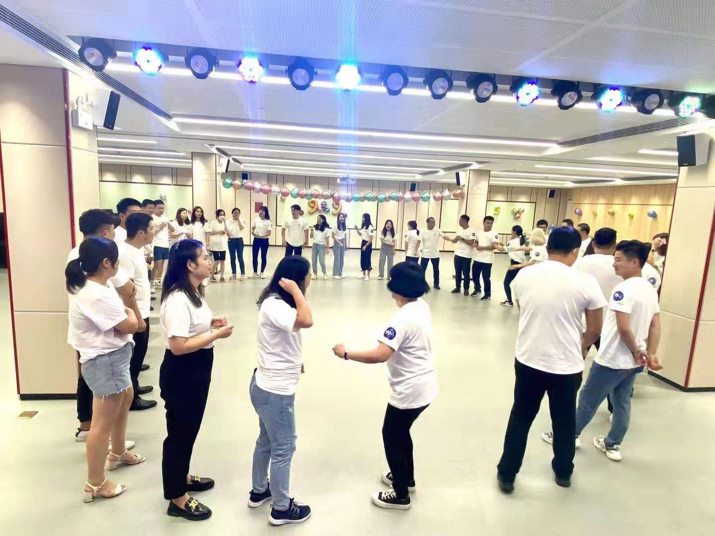 蛙来哒员工日 蛙来哒员工日